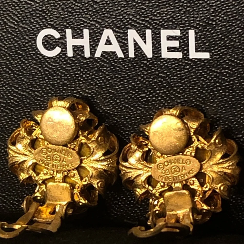 CHANEL 24k Gold Plated Tiger’s Eye Cabochon Clip On Earrings with Box